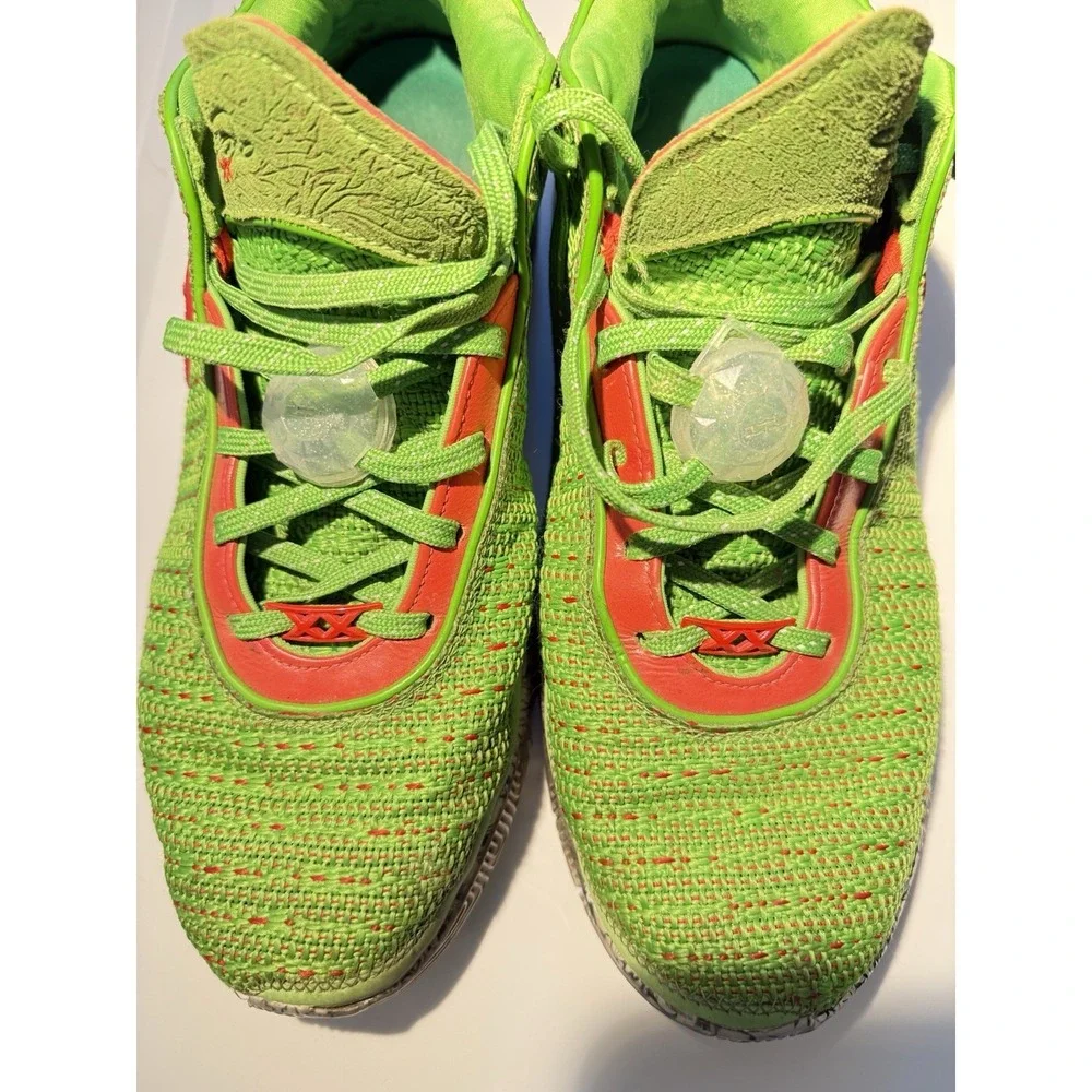 Nike LeBron 20 Christmas Men 14 Green Apple FJ4955-300 Low Top Basketball Shoes